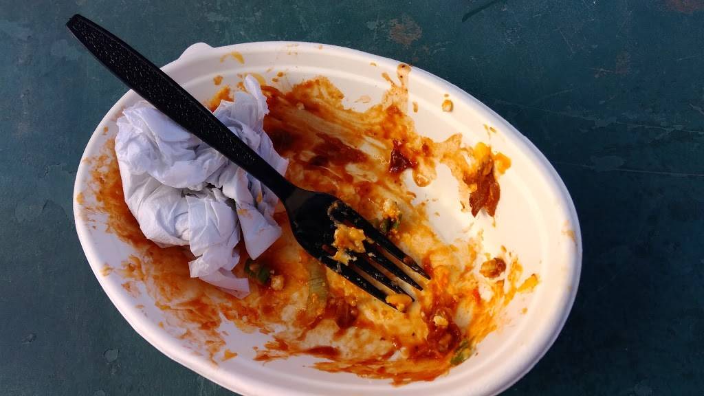 Skyline Taphouse | restaurant | 880 Summit Blvd #2100, Big Bear Lake, CA 92315, USA | 9098665766 OR +1 909-866-5766