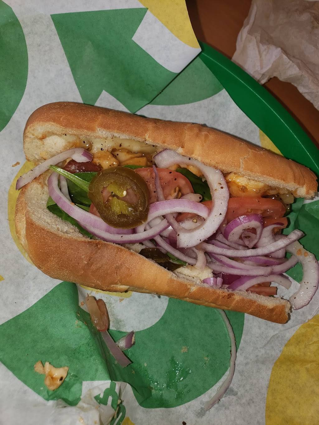 Subway | meal takeaway | 9305 E Gregory Blvd, Raytown, MO 64133, USA | 8163534930 OR +1 816-353-4930