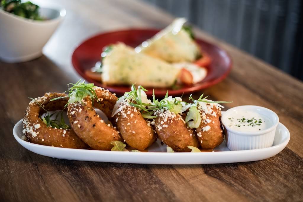 Hamptons | restaurant | 440 S Rampart Blvd #180, Las Vegas, NV 89145, USA | 7029161482 OR +1 702-916-1482