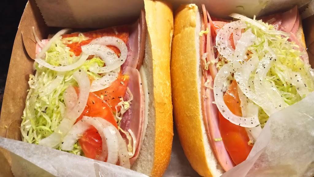 Katerinas Pizza | restaurant | 3613, 10101 Verree Rd, Philadelphia, PA 19116, USA | 2156776511 OR +1 215-677-6511