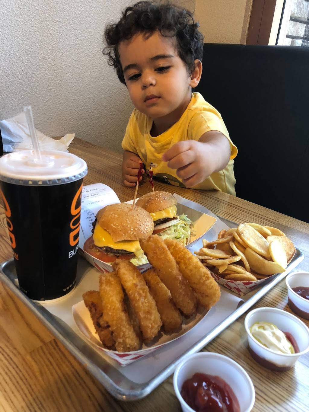 Burgerim | meal delivery | ste e, 26741 Aliso Creek Rd, Aliso Viejo, CA 92656, USA | 9496008555 OR +1 949-600-8555