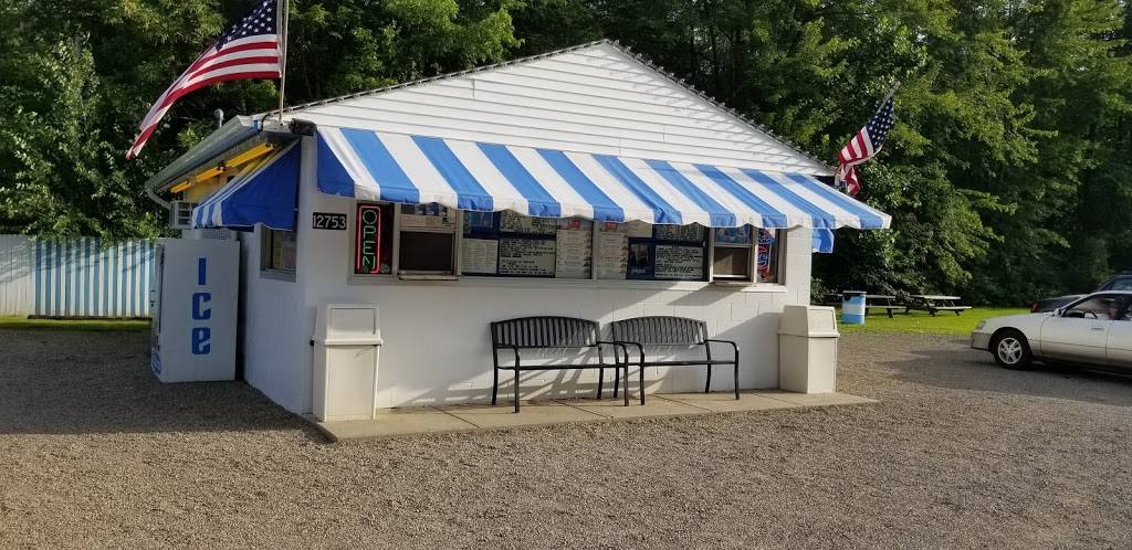 Tasty Twist | restaurant | 12753 Old Lake Rd, West Springfield, PA 16443, USA | 8149227916 OR +1 814-922-7916