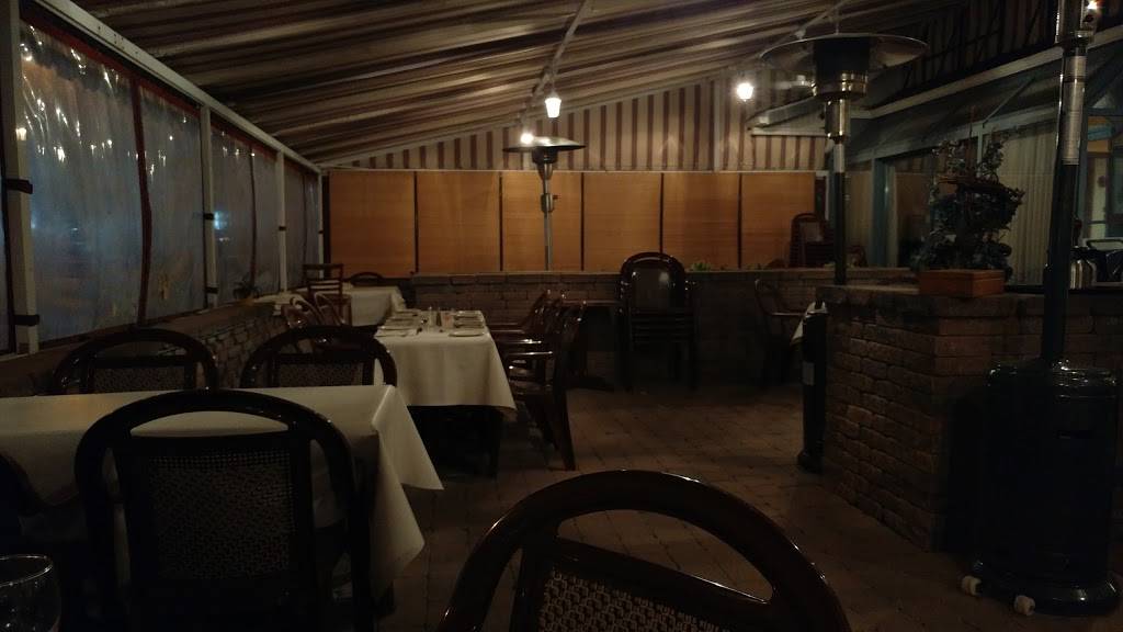 Sorrento | restaurant | 350 Rue Sicard, Sainte-Thérèse, QC J7E 3X4, Canada | 4509797705 OR +1 450-979-7705