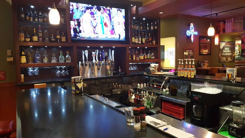 Applebees Grill + Bar | restaurant | 35055 Maplegrove Rd, Willoughby, OH 44094, USA | 4409428740 OR +1 440-942-8740