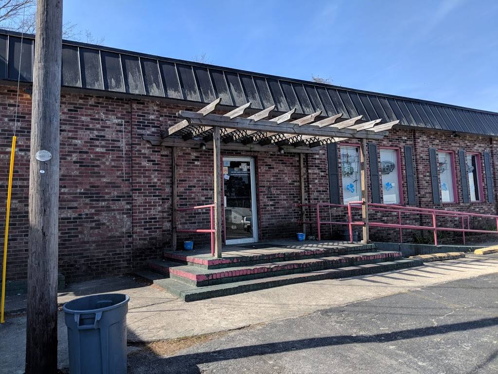 The Celtic Knot Pub | restaurant | 208 E 5th N St, Summerville, SC 29483, USA | 8432610258 OR +1 843-261-0258