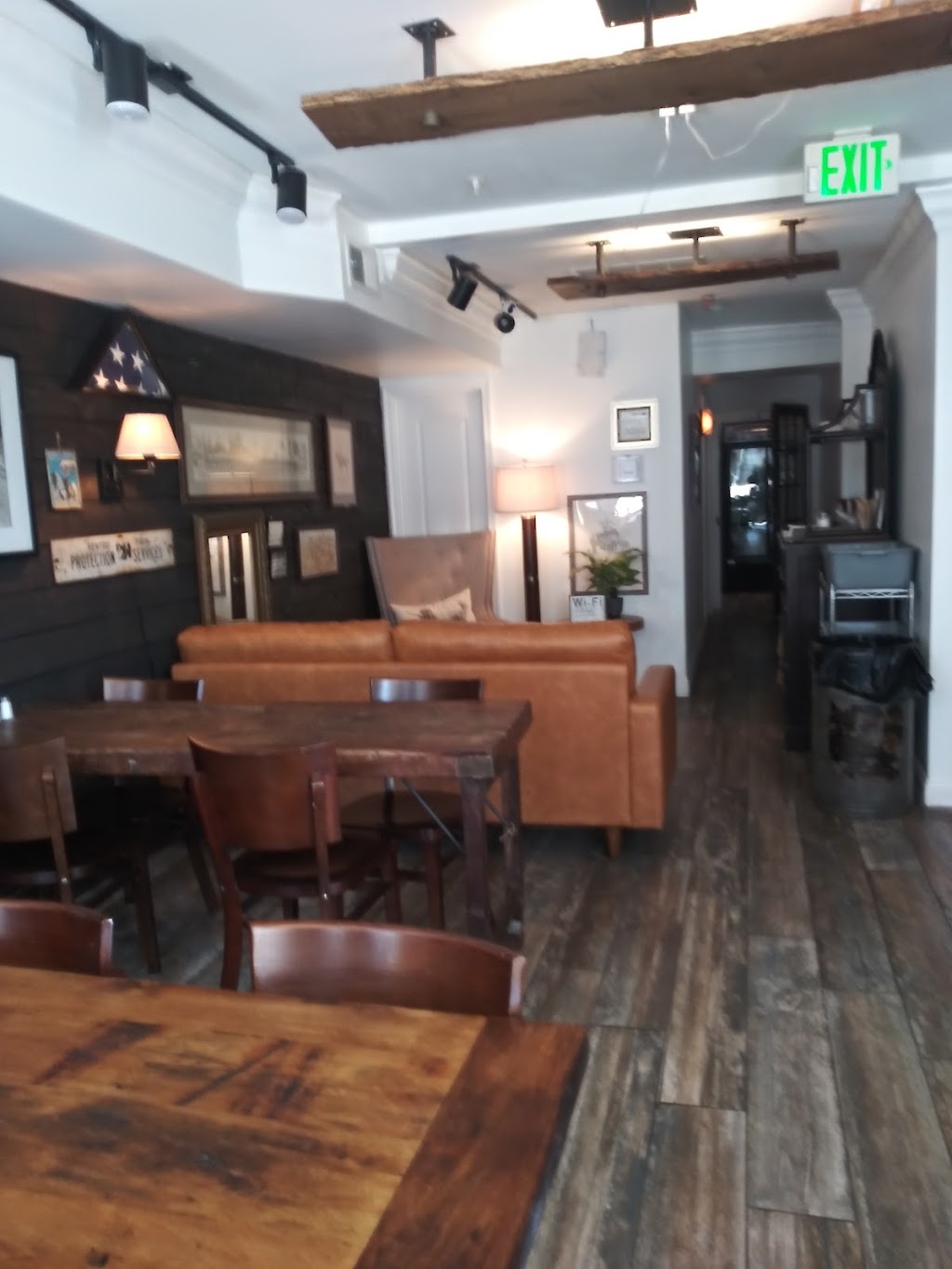 Mindpub Cafe | restaurant | 554 E Fort Ave, Baltimore, MD 21230, USA | 6673541508 OR +1 667-354-1508