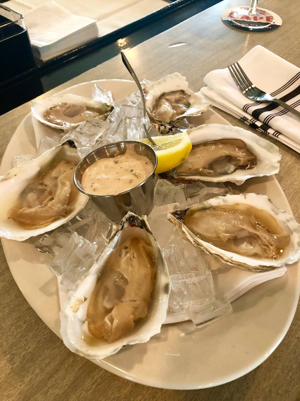 Mayers Tavern | restaurant | 894 3rd Ave, Cape May, NJ 08204, USA | 6094355078 OR +1 609-435-5078