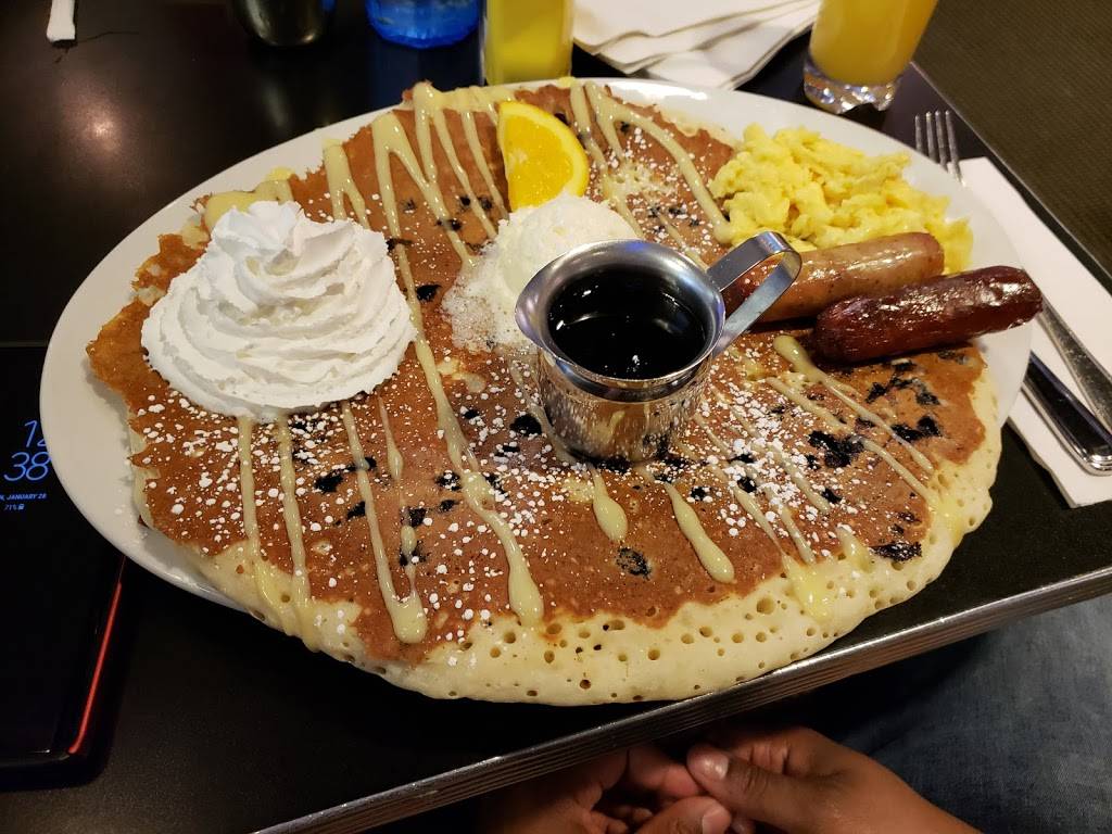Hash House A Go Go | restaurant | 1 S Main St, Las Vegas, NV 89101, USA | 7023844646 OR +1 702-384-4646
