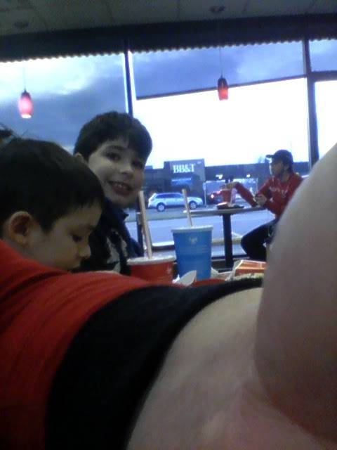 Wendys | restaurant | 2602 Gihon Rd, Parkersburg, WV 26101, USA | 3044285911 OR +1 304-428-5911