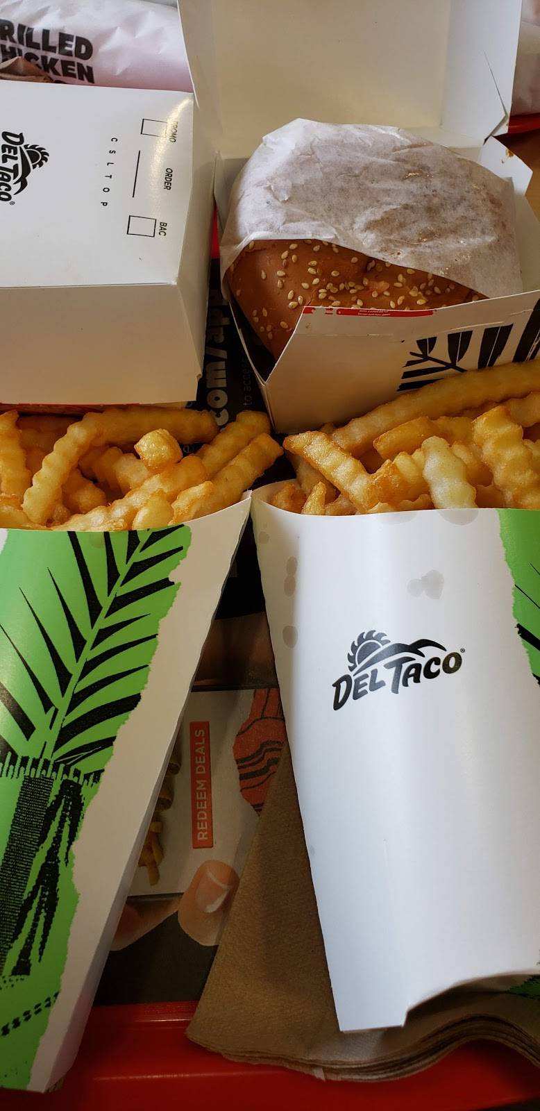 Del Taco | meal takeaway | 2401 Fulkerth Rd, Turlock, CA 95380, USA | 2096686498 OR +1 209-668-6498