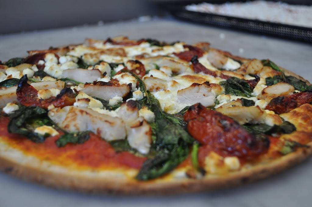 Pizzaville | meal delivery | 9737 Yonge St, Richmond Hill, ON L4C 8S7, Canada | 4167363636 OR +1 416-736-3636