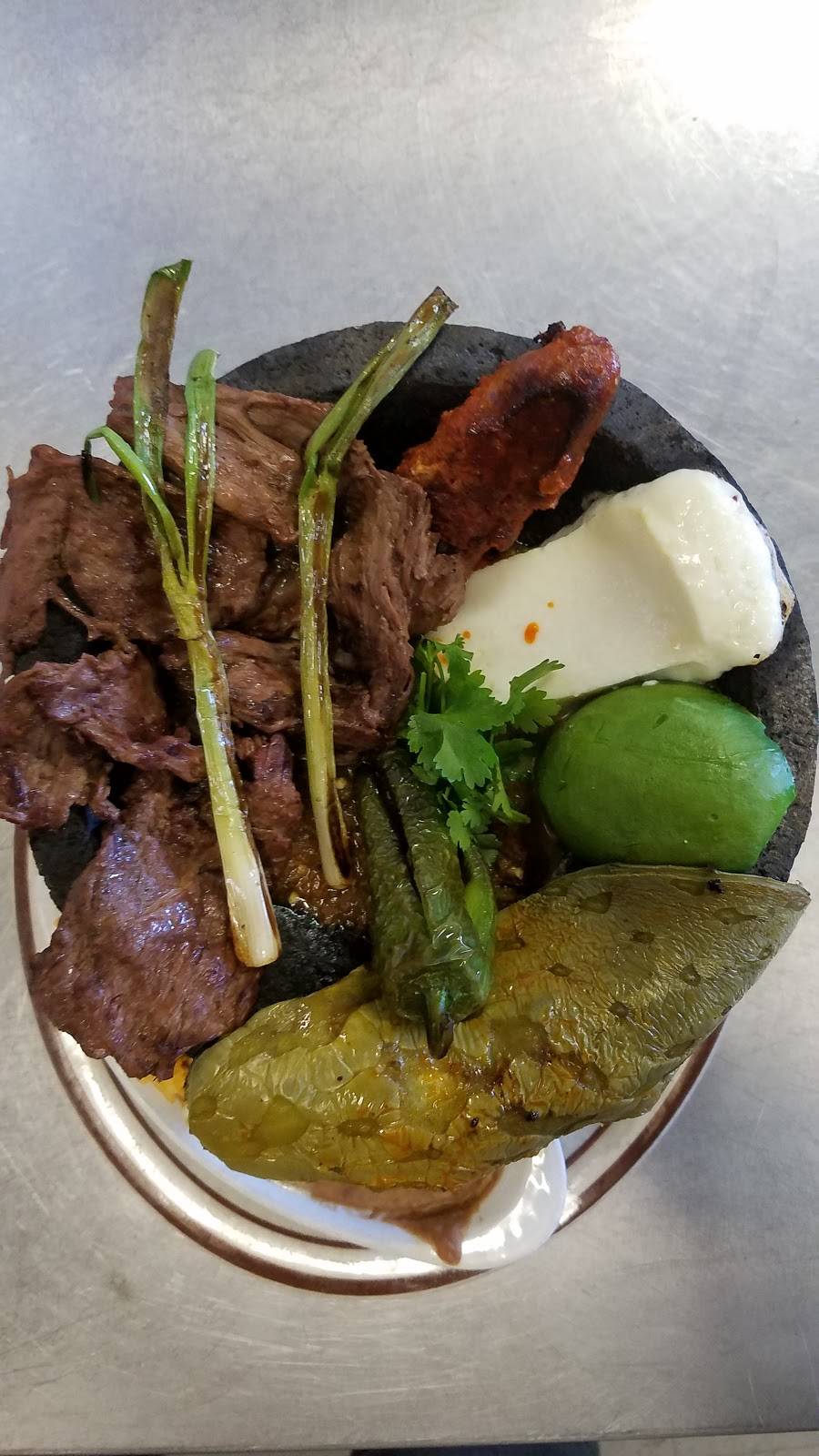 El Charrito Taqueria #1 | restaurant | 8012 S Tacoma Way, Lakewood, WA 98499, USA | 2534742040 OR +1 253-474-2040