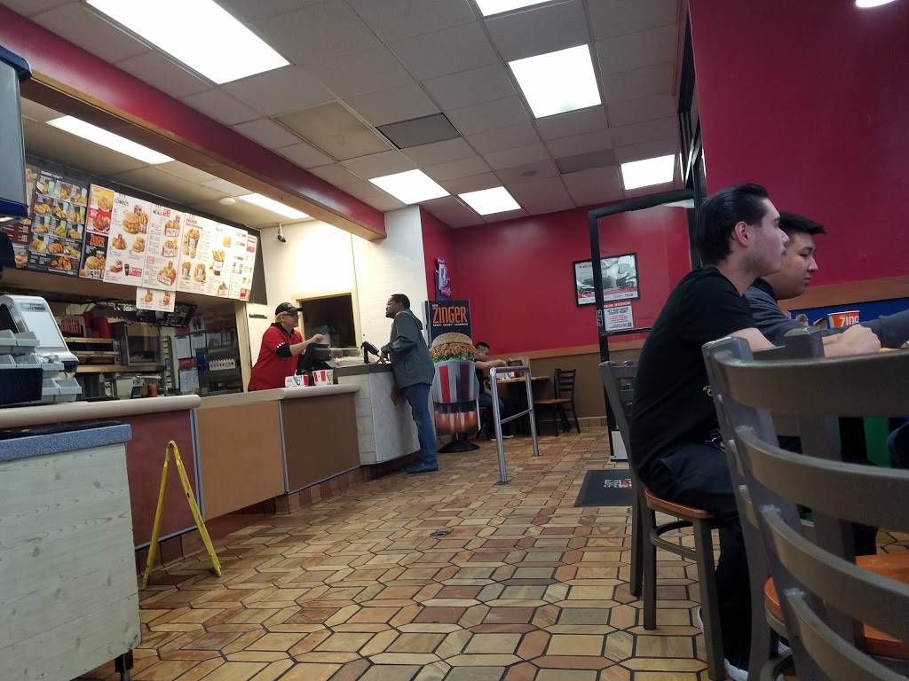 KFC | restaurant | 2040 Ocean Ave, San Francisco, CA 94127, USA | 4155840566 OR +1 415-584-0566