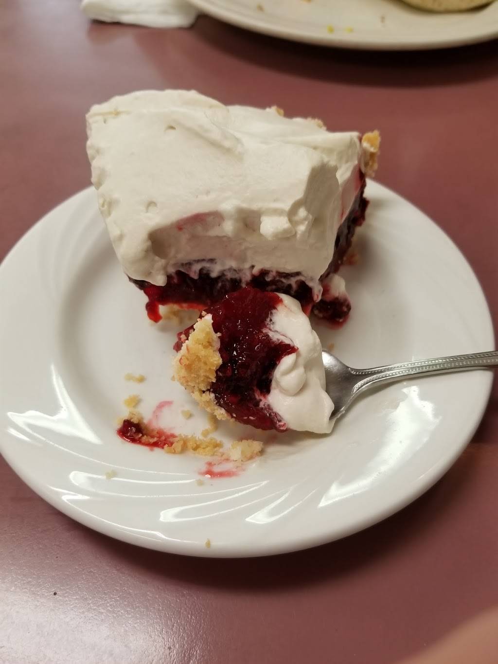 Greenwoods Cafe | restaurant | 116 S Walnut St, Reedsburg, WI 53959, USA | 6085246203 OR +1 608-524-6203