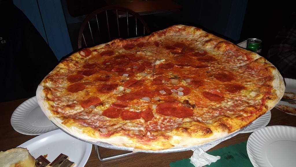 Denly Gardens Inc | restaurant | 25 Lake St, East Weymouth, MA 02189, USA | 7813359882 OR +1 781-335-9882