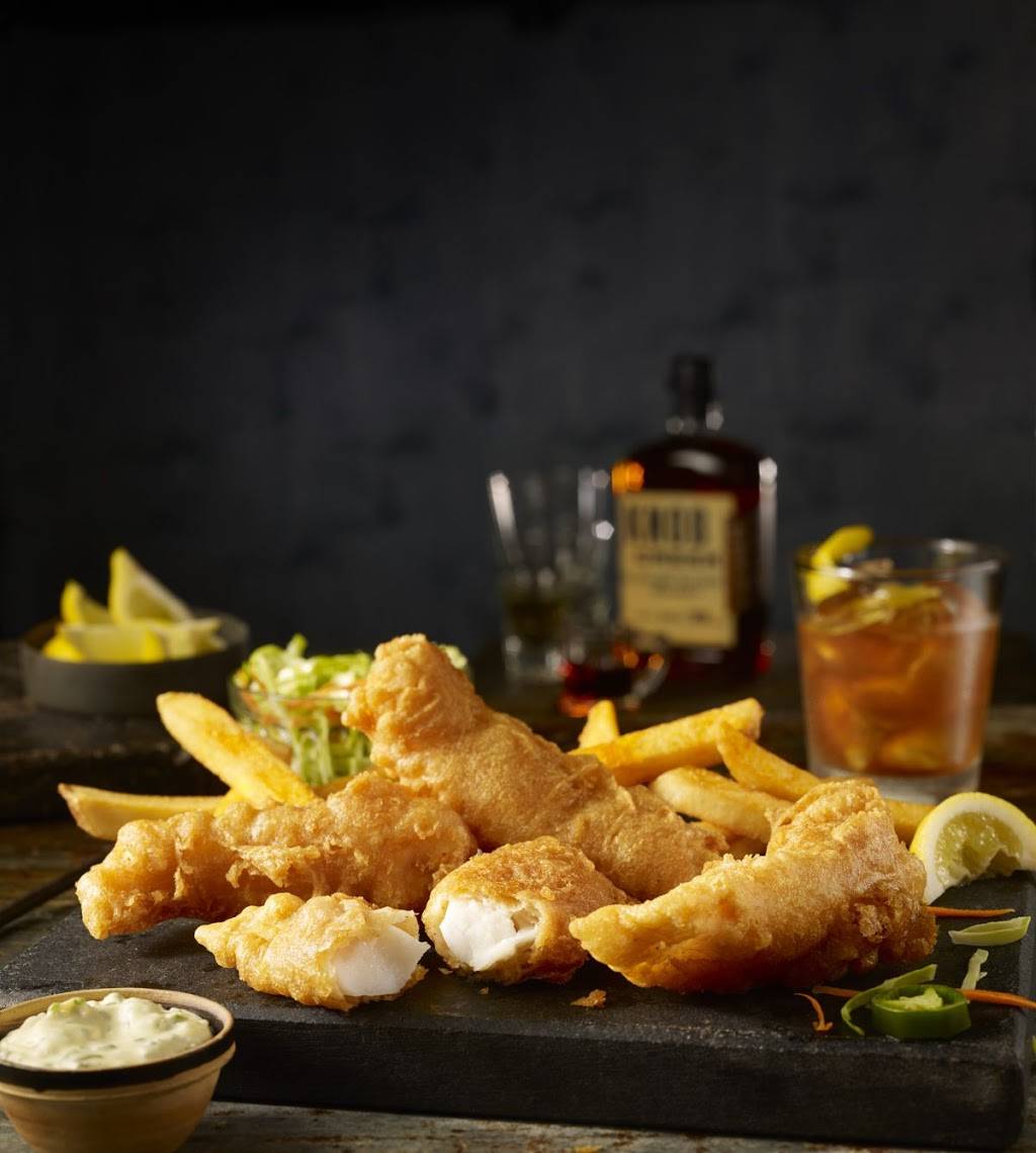 Studio Movie Grill | restaurant | 11170 N Central Expy, Dallas, TX 75243, USA | 4694058523 OR +1 469-405-8523