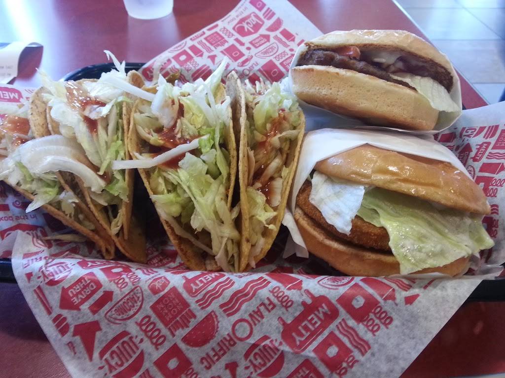 Jack in the Box | restaurant | 33080 Antelope Rd, Murrieta, CA 92563, USA | 9513014101 OR +1 951-301-4101