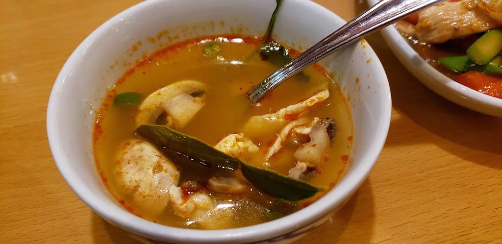 Chada Thai Cuisine | restaurant | 1624 Broadway, Sacramento, CA 95818, USA | 9164448909 OR +1 916-444-8909