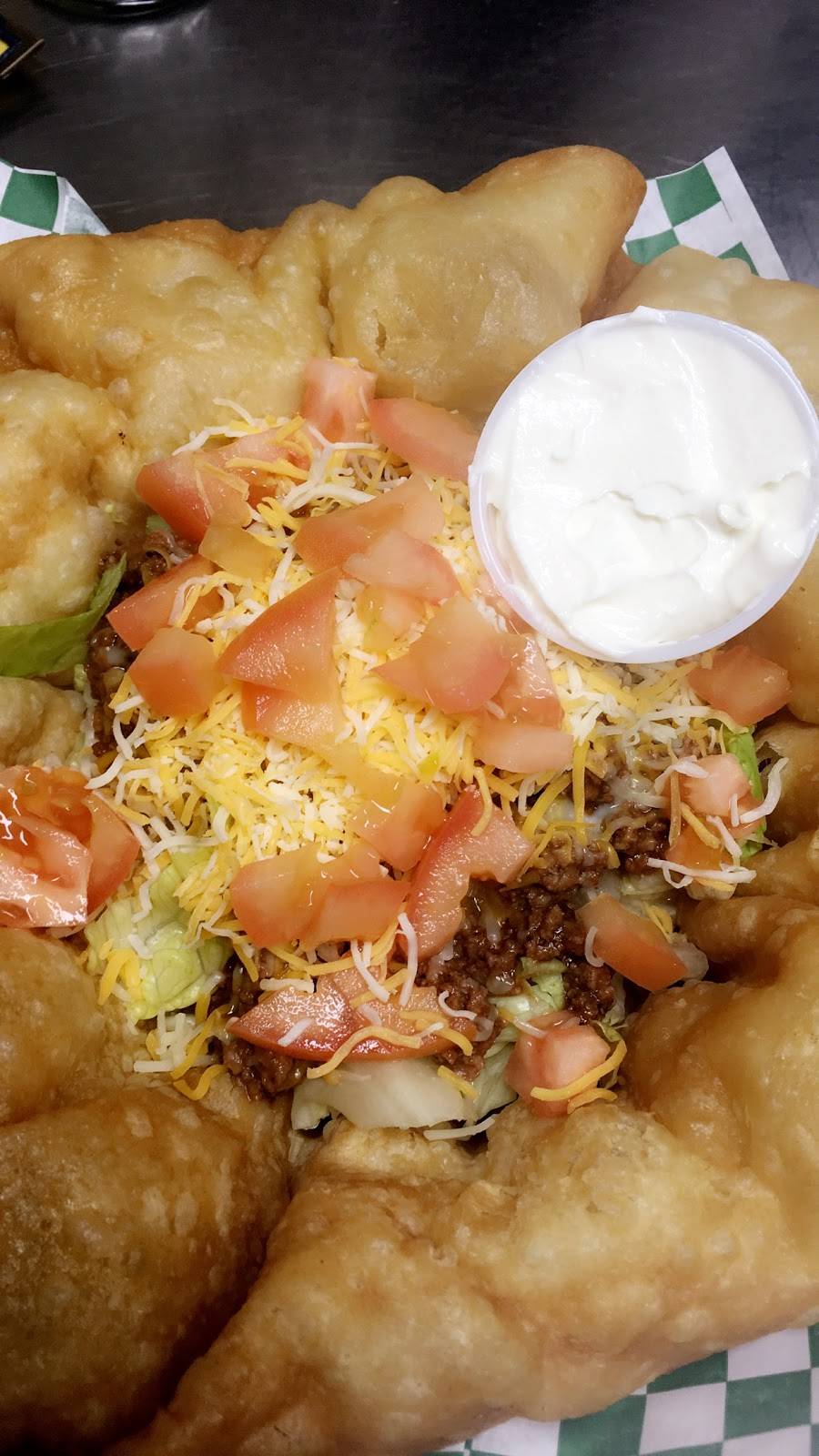 Marias Cafe | restaurant | 739 San Pedro Ave, Mammoth, AZ 85618, USA | 5204870136 OR +1 520-487-0136