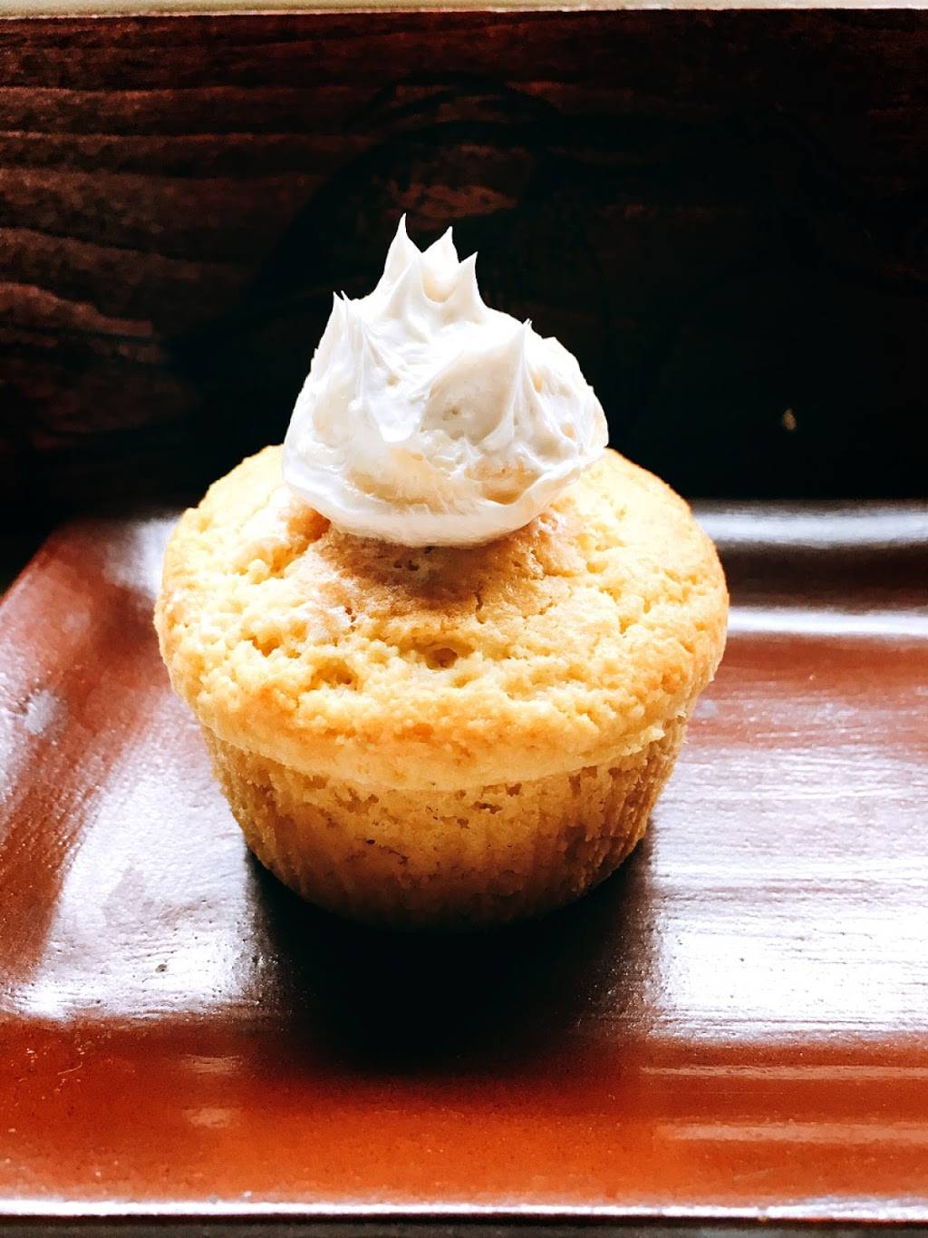 Hard Water | restaurant | Pier 3, The Embarcadero, San Francisco, CA 94111, USA | 4153923021 OR +1 415-392-3021