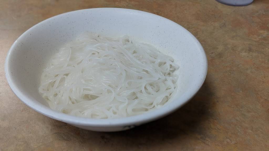 Minjis Pho | restaurant | 1812 S Mildred St, Tacoma, WA 98465, USA | 2535656569 OR +1 253-565-6569