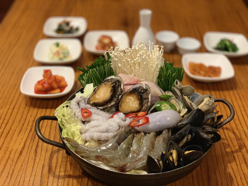 Dine Korean Restaurant | restaurant | 5300 Beach Blvd, Buena Park, CA 90621, USA | 7145221100 OR +1 714-522-1100