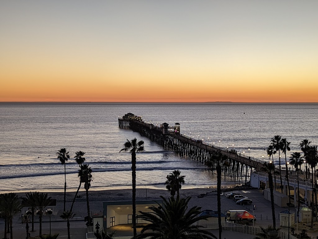 The Rooftop Bar | restaurant | 201 N Myers St, Oceanside, CA 92054, USA | 7605123331 OR +1 760-512-3331