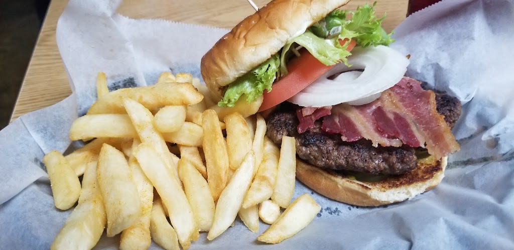 Apalachee Restaurant | restaurant | 10536 FL-20, Bristol, FL 32321, USA | 8506432264 OR +1 850-643-2264