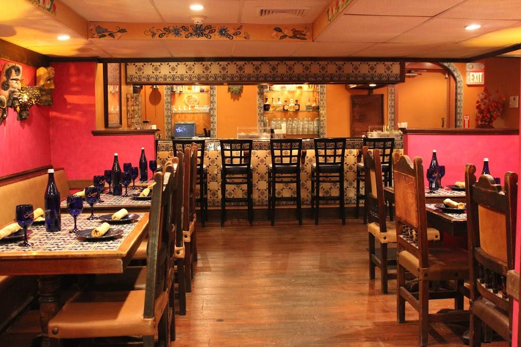 Casa Romero | restaurant | 30 Gloucester St, Boston, MA 02115, USA | 6175364341 OR +1 617-536-4341