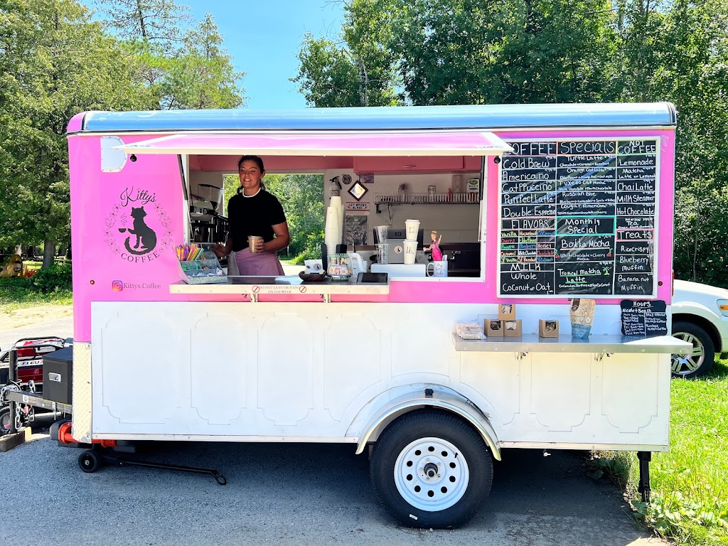 Nicolet Beach Food Trucks | restaurant | 10170 Shore Rd, Fish Creek, WI 54212, USA | 9208544486 OR +1 920-854-4486