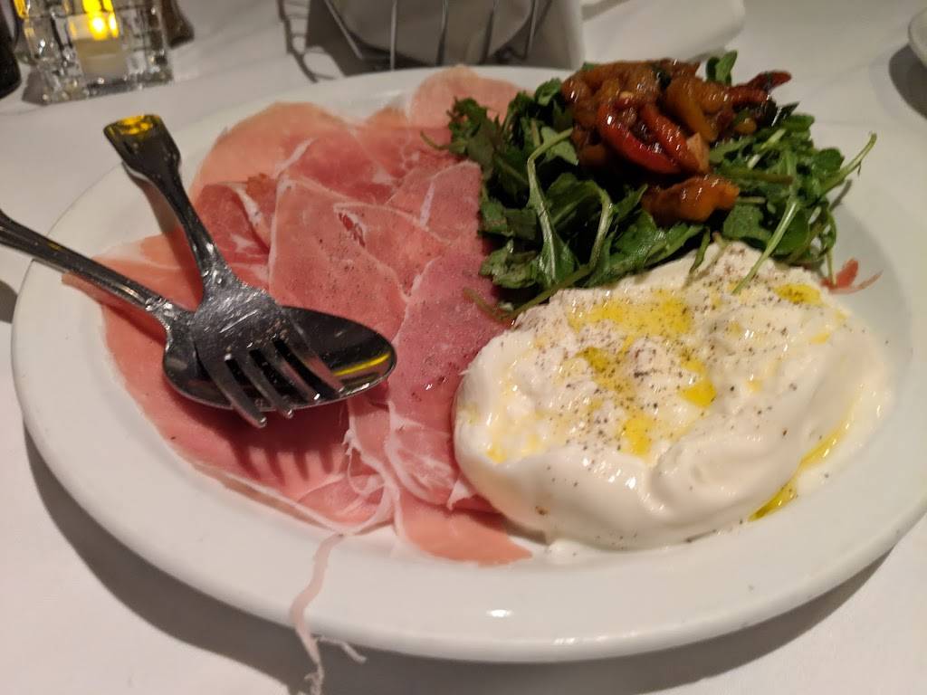 Piccola Trattoria | restaurant | 18302 Sierra Hwy # 107, Santa Clarita, CA 91351, USA | 6612996952 OR +1 661-299-6952