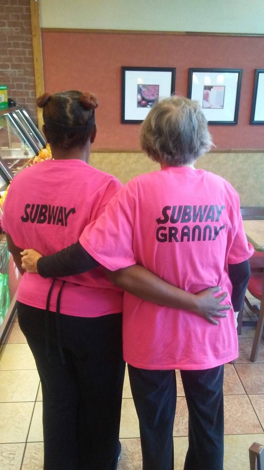 Subway | restaurant | 538 Oak St, Eastman, GA 31023, USA | 4783743526 OR +1 478-374-3526