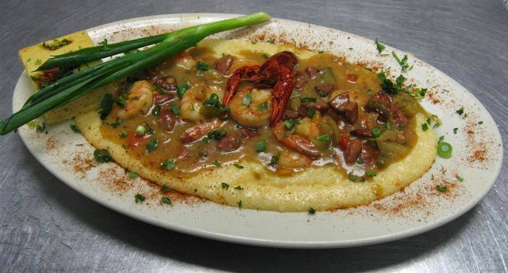 CPWS Fine Food & Spirits | restaurant | 2422 Stantonsburg Rd, Greenville, NC 27834, USA | 2527577756 OR +1 252-757-7756