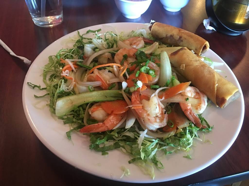 Queen Of Pho | restaurant | Timberlyne Shopping Center, Suite O, 1129 Weaver Dairy Rd, Chapel Hill, NC 27514, USA | 9199038280 OR +1 919-903-8280