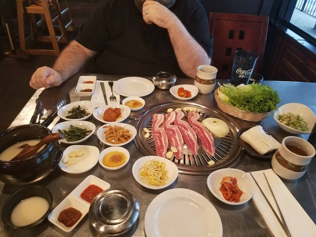 Tofu Village Korean BBQ | night club | 700 Sandy Plains Rd #B-1, Marietta, GA 30066, USA | 7704267757 OR +1 770-426-7757