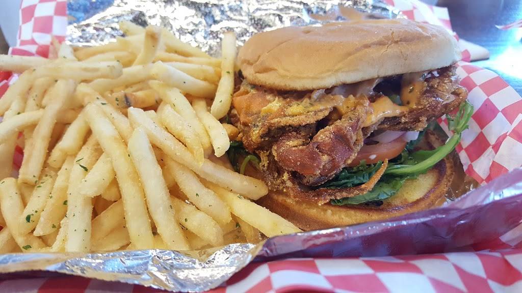 Off the Hook Seafood and More | restaurant | 1920 S Meridian Ave, Oklahoma City, OK 73108, USA | 4056066040 OR +1 405-606-6040