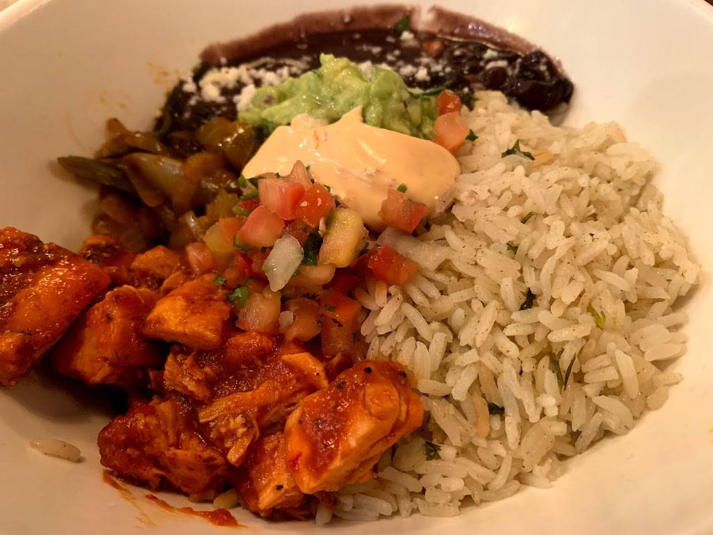 Tocaya Organica | restaurant | 4301 La Jolla Village Dr #2003, San Diego, CA 92122, USA | 8583337920 OR +1 858-333-7920