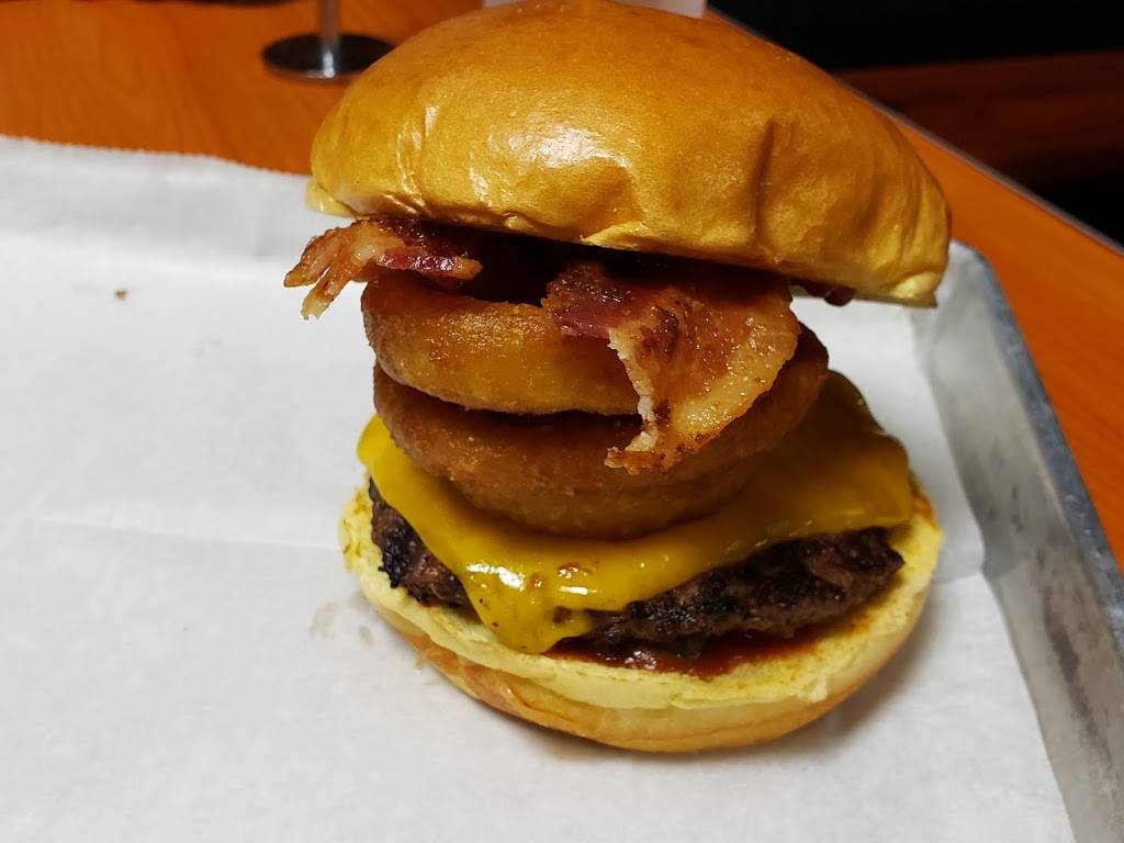 That One Spot Burgers | restaurant | 10968 W Colonial Dr, Ocoee, FL 34761, USA | 4078777575 OR +1 407-877-7575