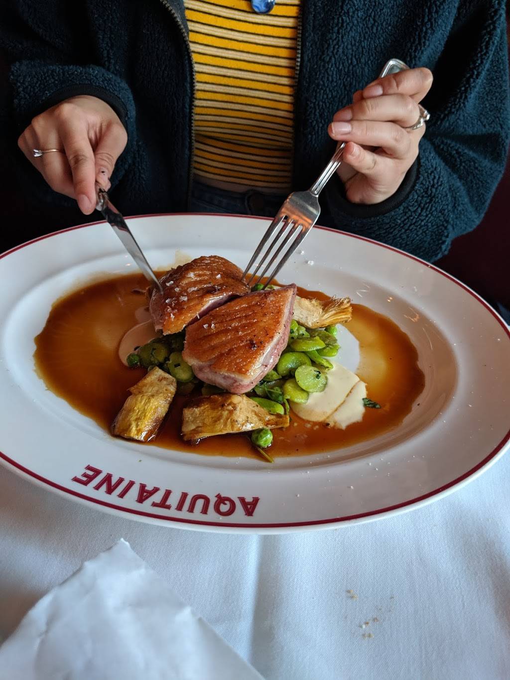 Aquitaine Chestnut Hill | restaurant | 11 Boylston St, Chestnut Hill, MA 02467, USA | 6177348400 OR +1 617-734-8400