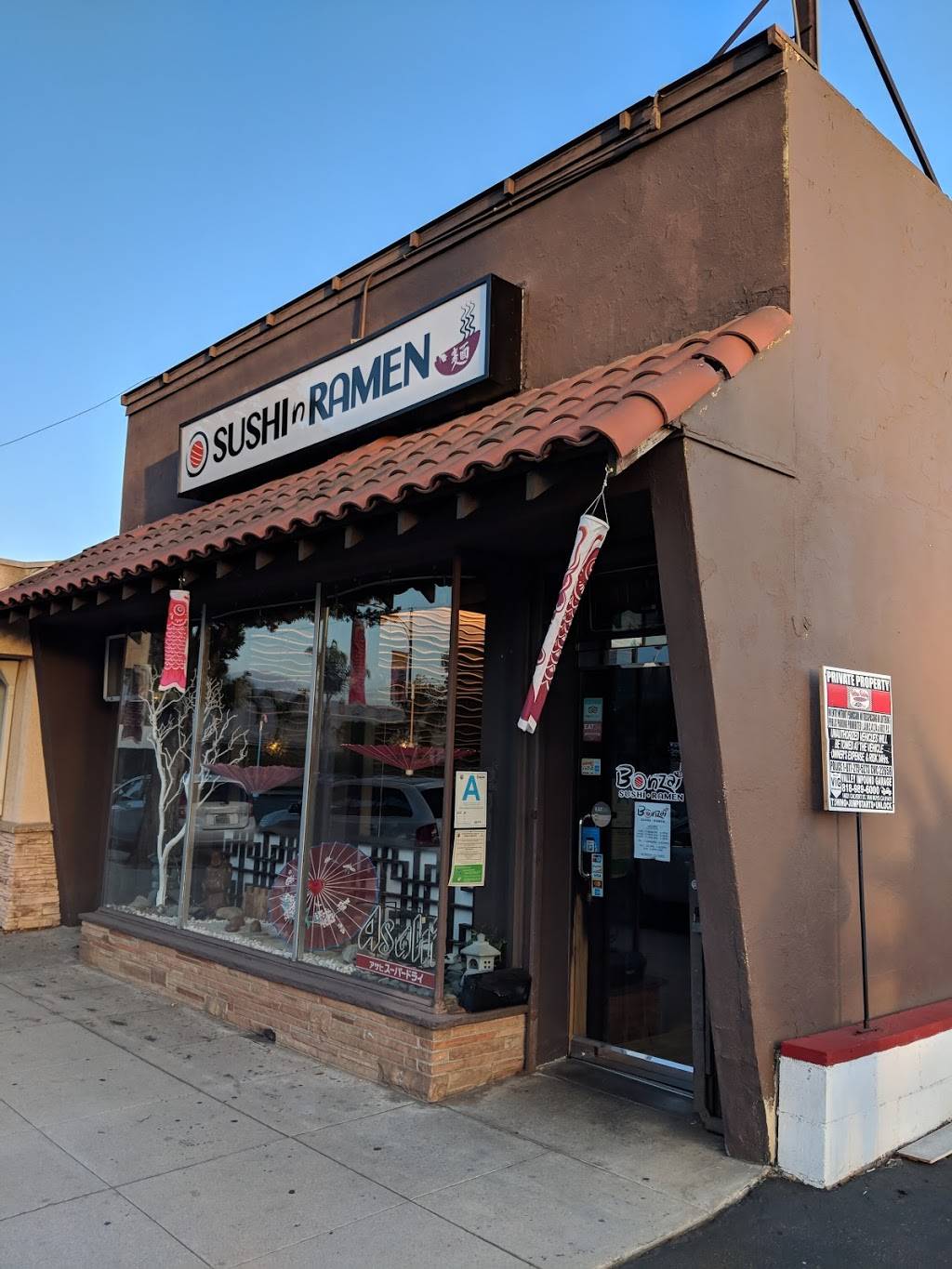 Bonzai Sushi and Ramen | restaurant | 4408 W Magnolia Blvd, Burbank, CA 91505, USA | 8188483769 OR +1 818-848-3769