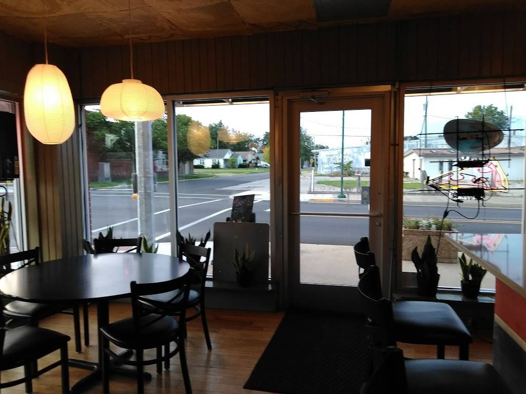 Pizza Villa II | restaurant | 101 E Main St, Jasonville, IN 47438, USA | 8126653959 OR +1 812-665-3959