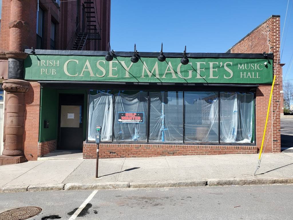 Casey Magees Irish Pub & Music Hall | restaurant | 8 Temple St, Nashua, NH 03060, USA | 6034847400 OR +1 603-484-7400