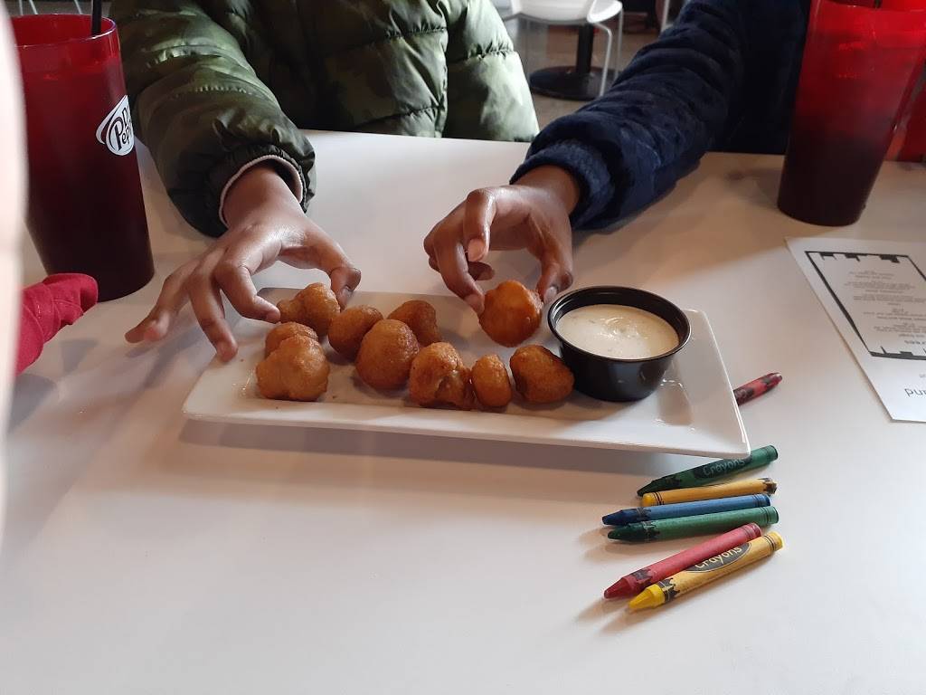 Elevate Bar and Grill | night club | 7543 State Ave, Kansas City, KS 66112, USA | 9137666610 OR +1 913-766-6610