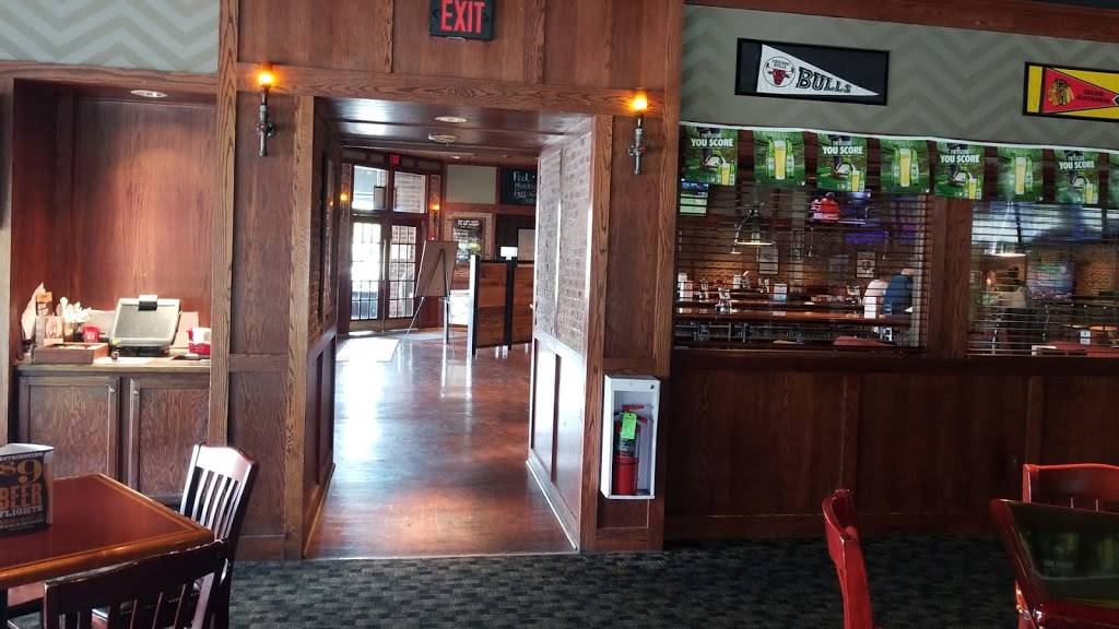 Fox & Hound | restaurant | 1416 N Roselle Road Units 30-32, Schaumburg, IL 60195, USA | 8478846821 OR +1 847-884-6821