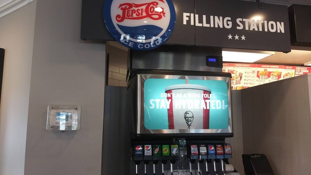 KFC | restaurant | 2856 28th St SE, Kentwood, MI 49512, USA | 6169420572 OR +1 616-942-0572