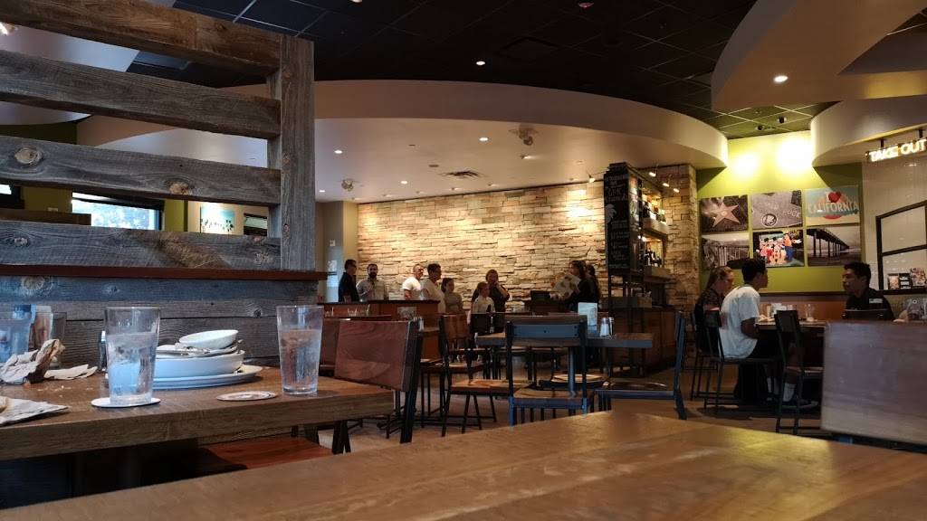 California Pizza Kitchen at Anaheim Garden Walk | restaurant | Garden Walk, 321 W Katella Ave Ste. 104, Anaheim, CA 92802, USA | 7149910305 OR +1 714-991-0305