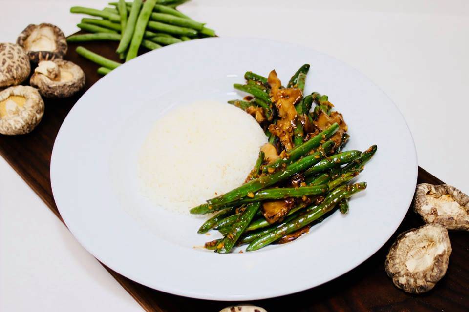 Vegan Plate | restaurant | 1821 Douglas Blvd Suite C-5, Roseville, CA 95661, USA | 9169537033 OR +1 916-953-7033