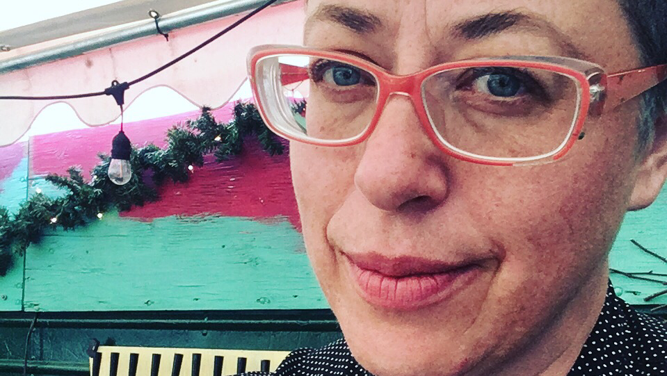 The Chinchilla Beer Porch | restaurant | 7337 SE Foster Rd, Portland, OR 97206, USA | 5034823784 OR +1 503-482-3784