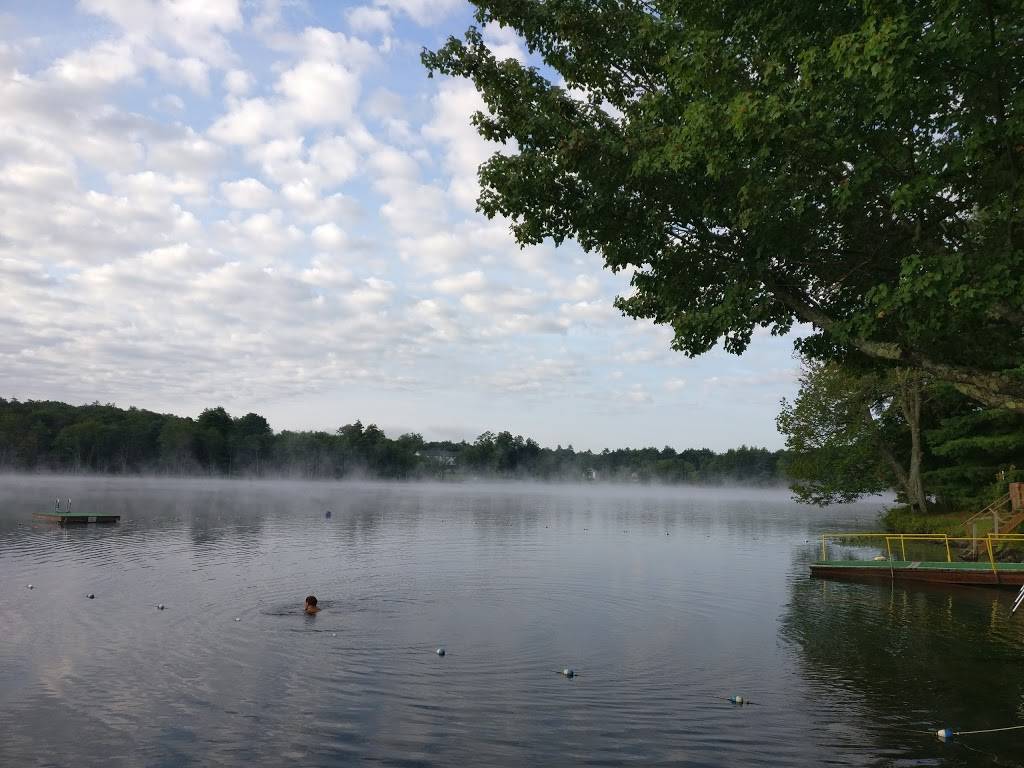 Fantasy Lake View Resort | restaurant | 142 Airport Rd, Yulan, NY 12792, USA | 8455573550 OR +1 845-557-3550