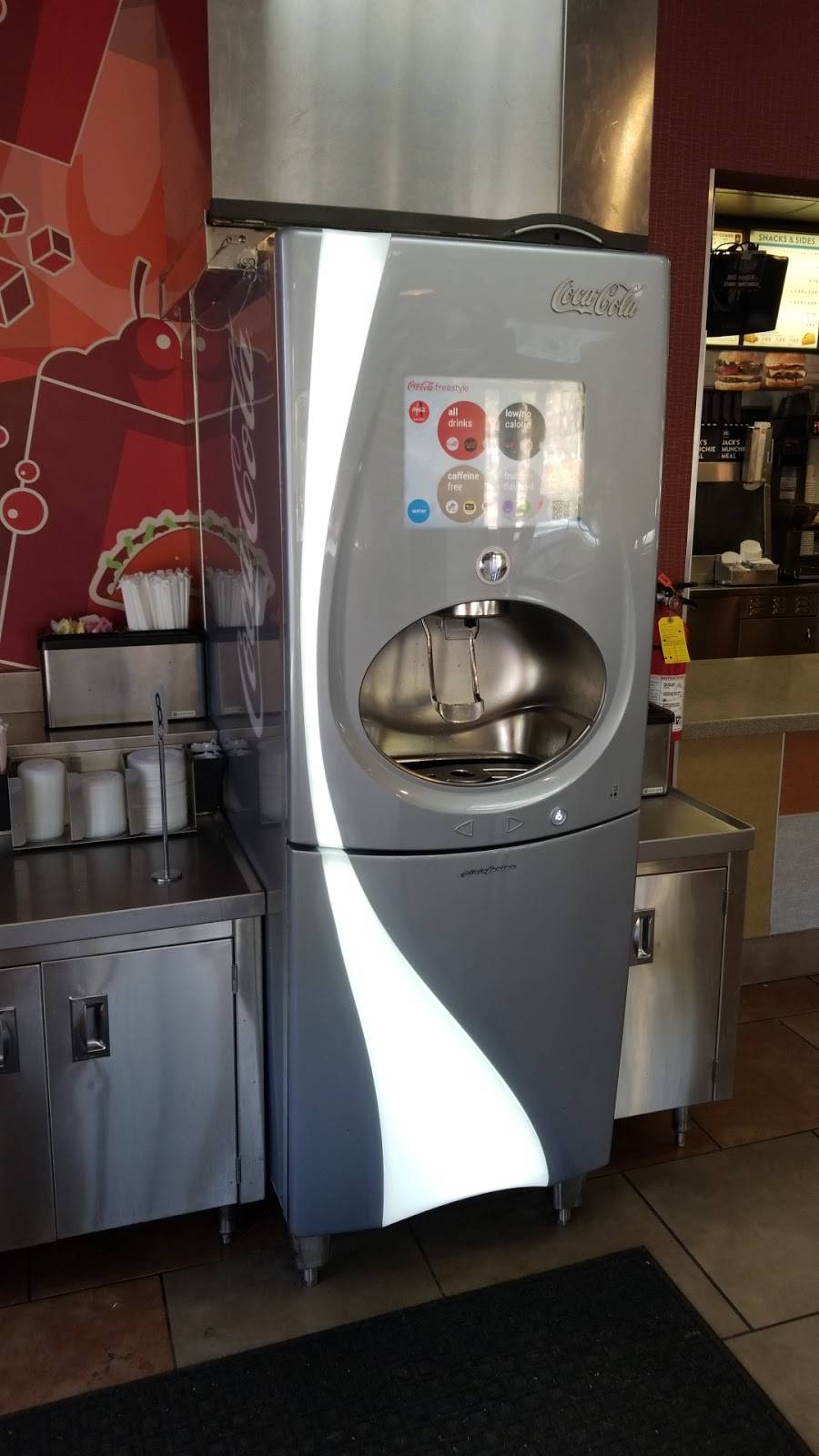 Jack in the Box | restaurant | 23577 Sunnymead Ranch Pkwy, Moreno Valley, CA 92557, USA | 9512477483 OR +1 951-247-7483